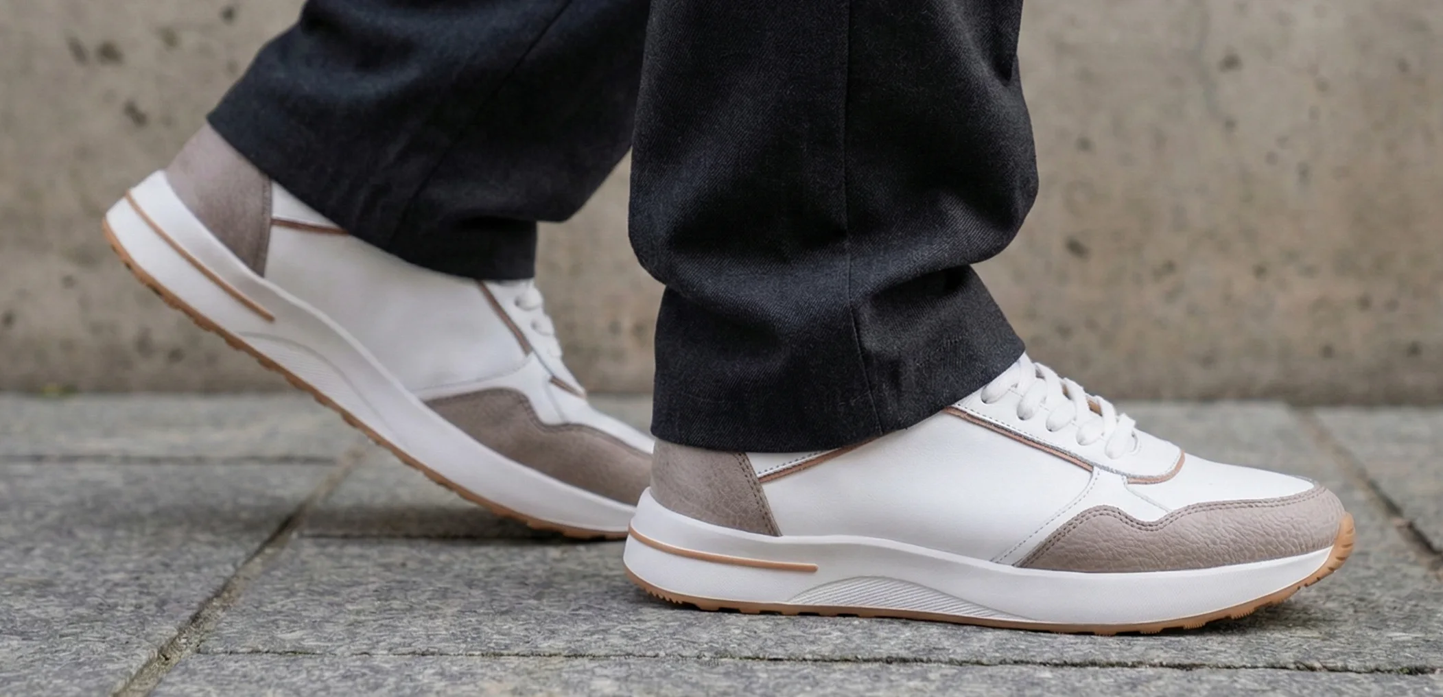 Baskets blanches & beige