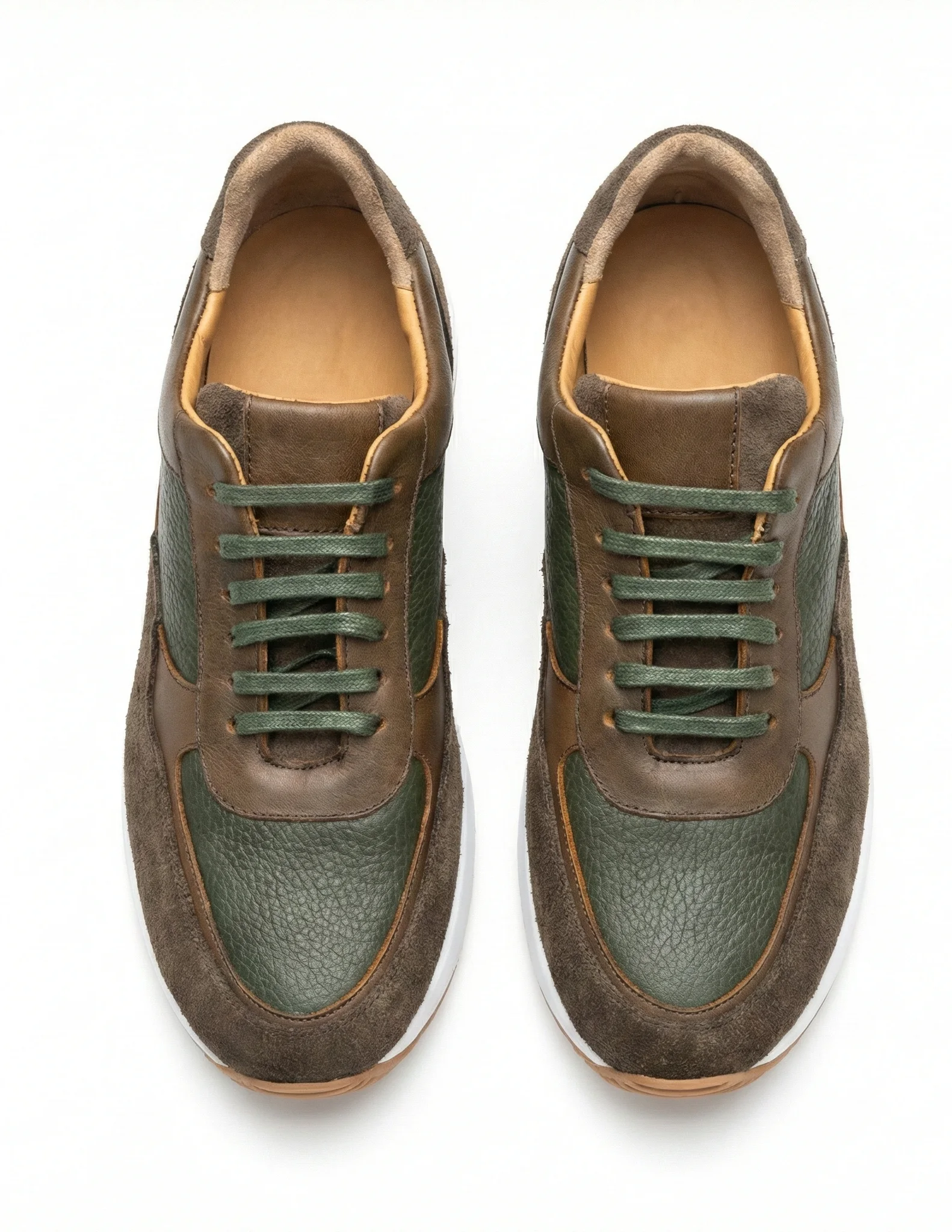 Baskets vertes et marron