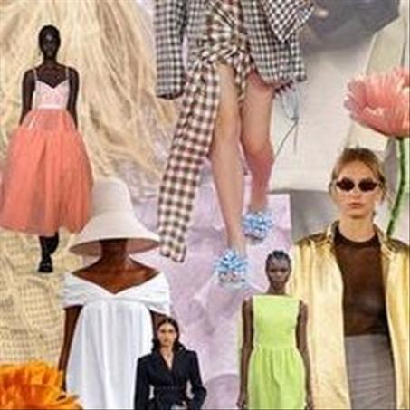 ملابس نسائية