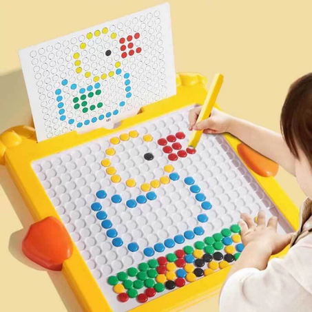 لوحة خرز مغناطيسية للأطفال/Magnetic bead board for kids