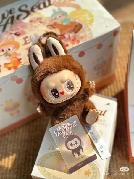 صندوق بوب مارت ذا مونسترز - هاف أ سيت من الفينيل المحشو  6 قطع من شخصيات ذا مونسترز، تصميم عشوائي، ألعاب قابلة للتجميع، ديكورات منزلية، هدايا أعياد الميلاد