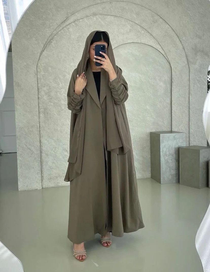 Loundga abaya + Robe