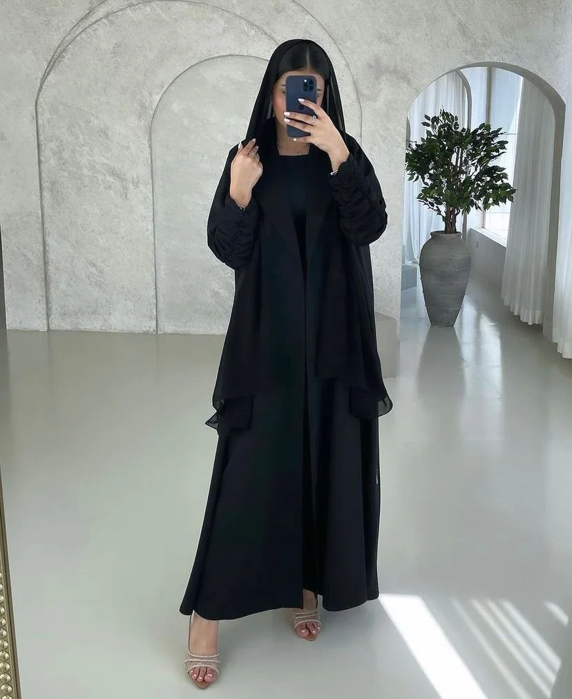 Loundga abaya + Robe
