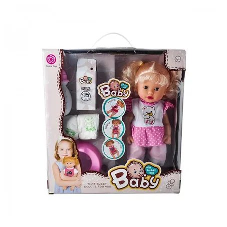 Poupée avec des outils pour bébé