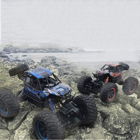 VOITURE TOUT-TERRAIN 4X4 télécommandé