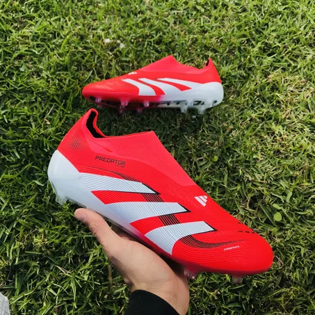 ADIDAS PREDATOR