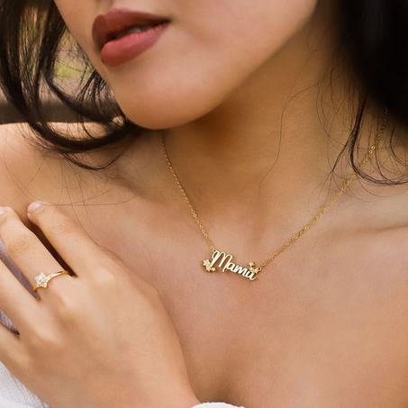 قلادة بالإسم مطلية بالذهب عيار 18k (الإسم من اختياركم💖)