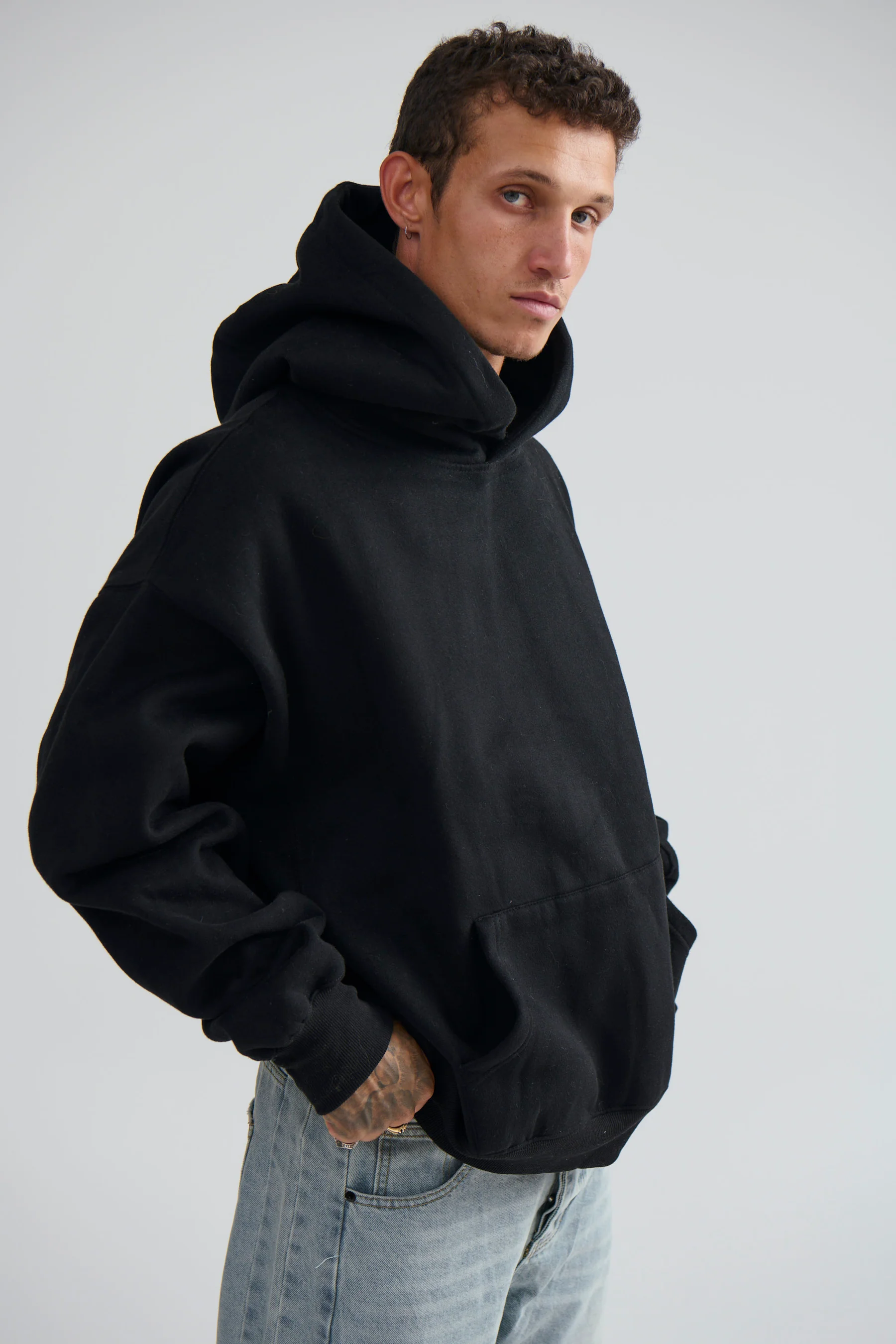 Black Oversized Tracksuit ( oversized hoodie - baggy pant )