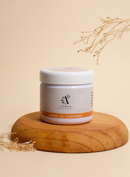 Obtenez un teint éclatant avec notre Crème à la Carotène ! ✨