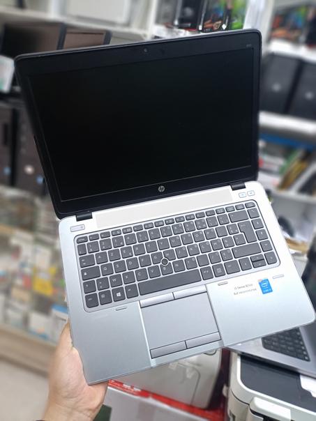 hp  i3 6eme 4/500 HDD