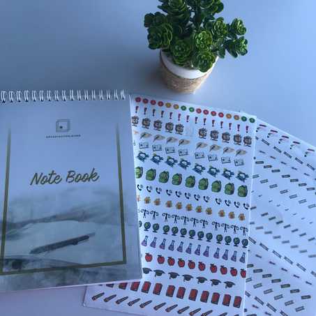 Notebook + 2 Stickers cadeau