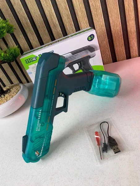 مسدس مائي أوتوماتيكي