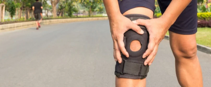 مشد الركبة الطبي المدعم