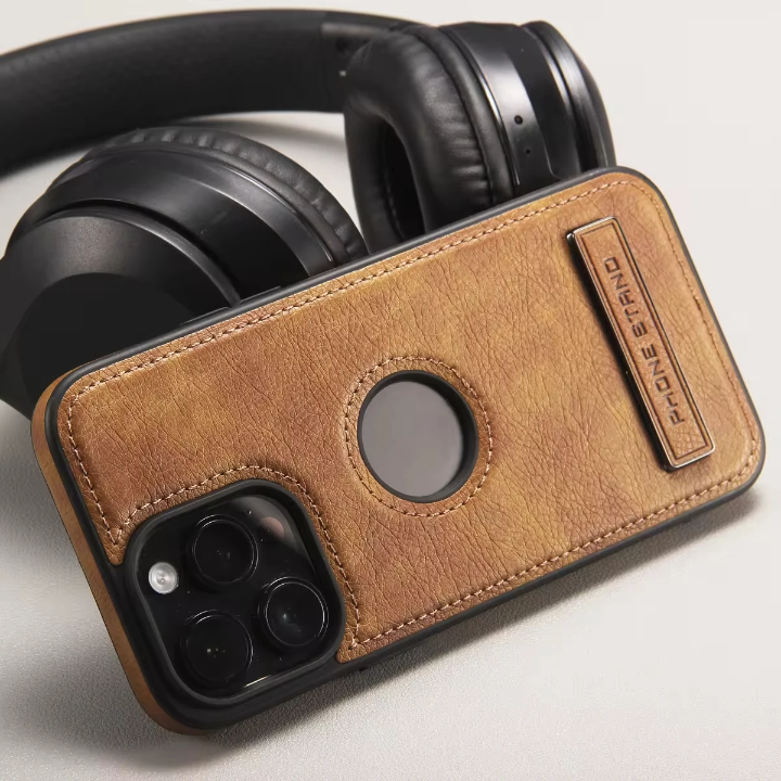 Coque de Protection iPhone avec Pied Repliable – Finition Cuir Luxe