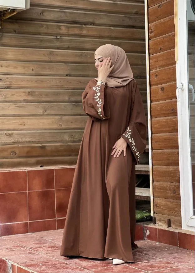 عبايات تسنيم