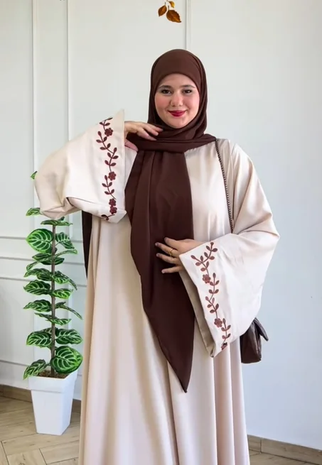 عبايات تسنيم