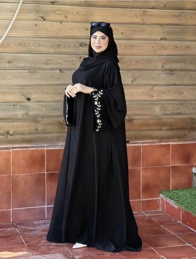 عبايات تسنيم