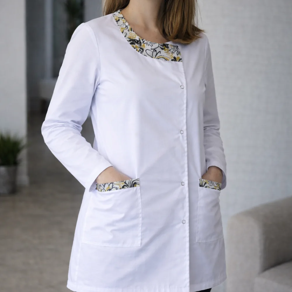 Blouse médicale femme – Élégance & Modernité