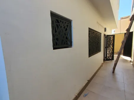 Fenêtre grille métallique BE6