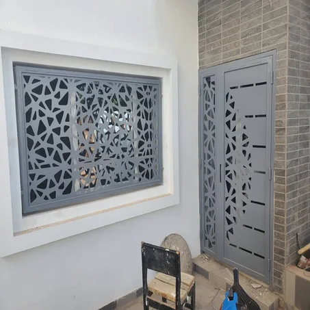 Porte métallique  2 Battants BE6