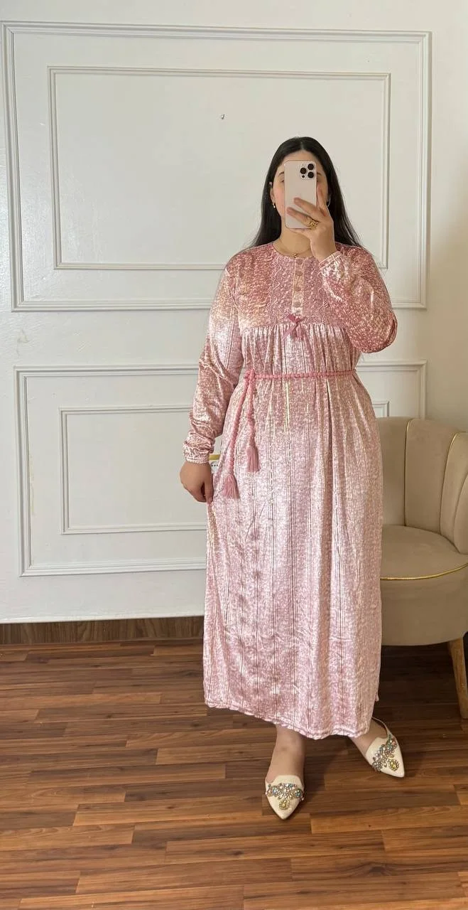 طويلة مبرة مريا جوهرة بالحزام – إطلالة أنيقة وعصرية🩷