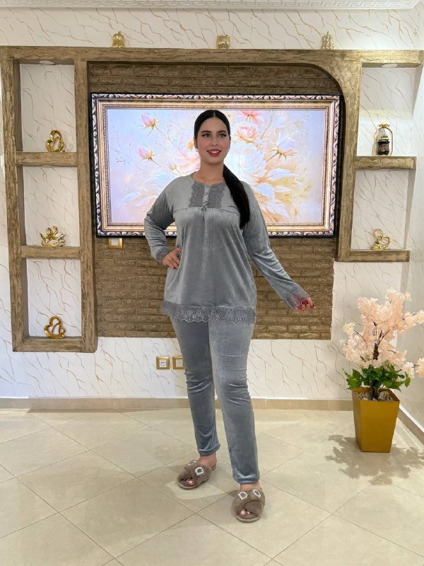 ✨بيجامة نسائية  راقية بتفاصيل دانتيل – أناقة وراحة فكل لحظة ✨