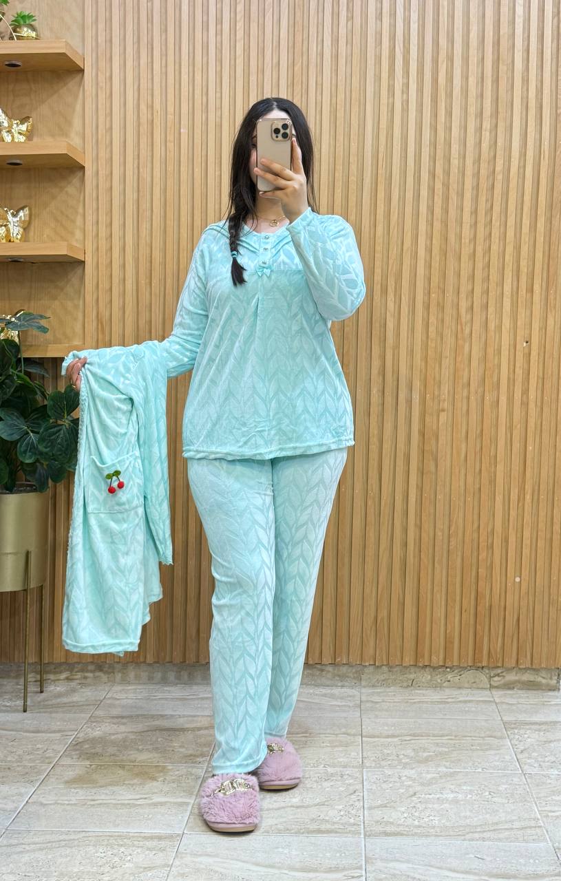 ✨بيجامة نسائية  راقية – أناقة وراحة فكل لحظة ✨