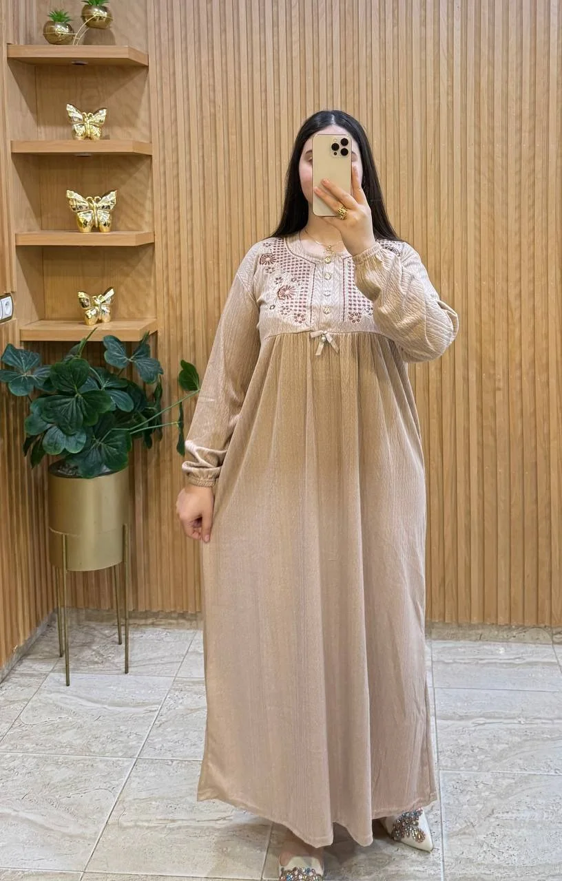 طويلة صوفة مطروزة عالية الجودة