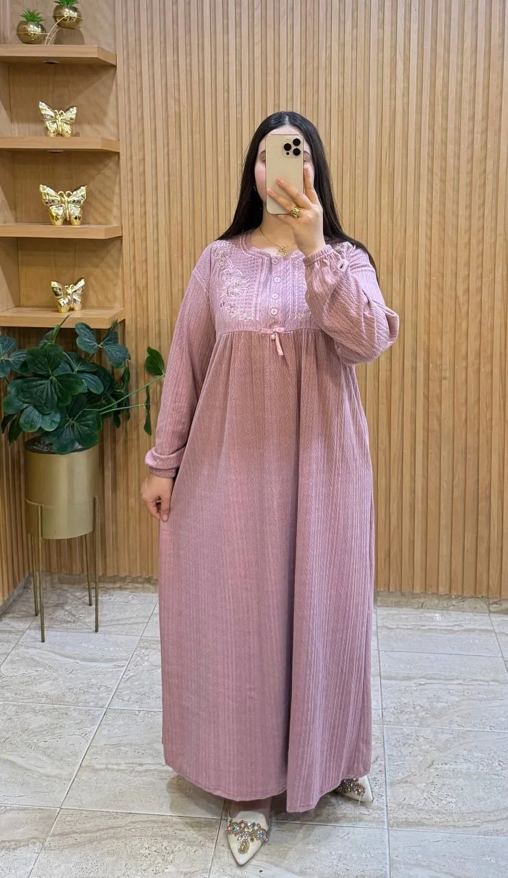 طويلة صوفة مطروزة عالية الجودة