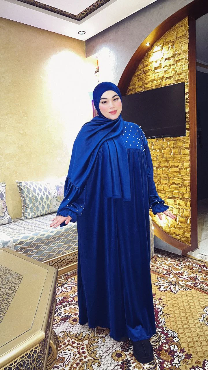 عباية الصلاة بالشال منبتة بالعقيق موديل 2026😍