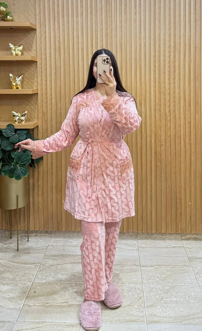 ✨🌸بيجامة نسائية راقية – أناقة وراحة فكل لحظة 🌸✨