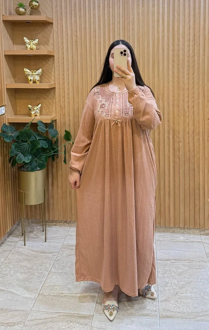 طويلة صوفة مطروزة عالية الجودة