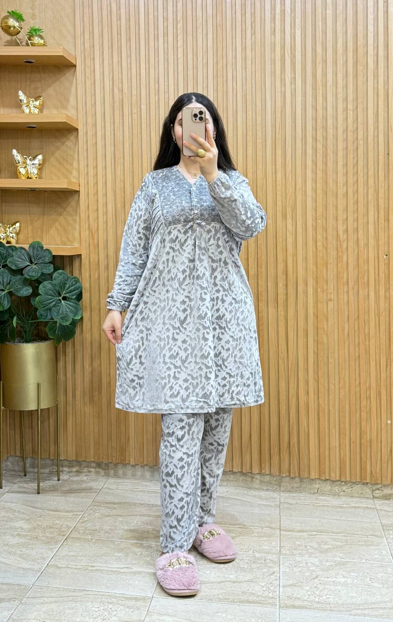 ✨🌸بيجامة نسائية راقية – أناقة وراحة فكل لحظة 🌸✨