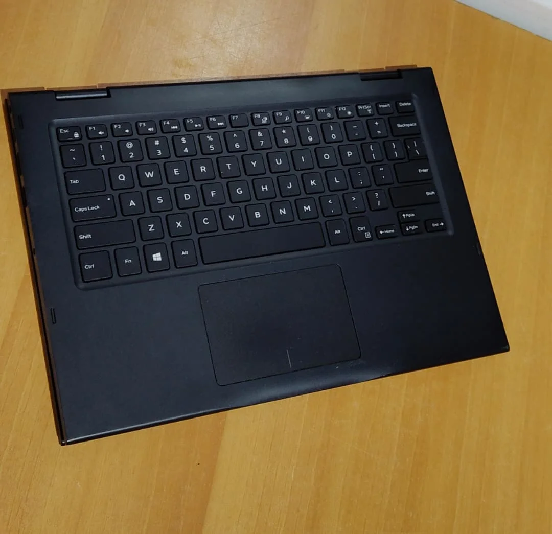 DELL Latitude 3390
