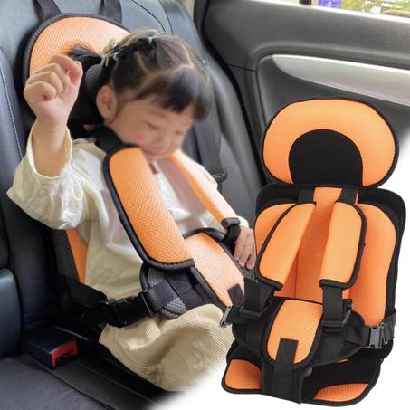 مقعد سيارة للأطفال