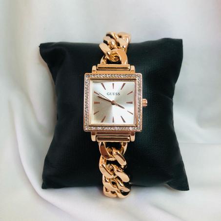GUESS VANITY ROSE GOLD