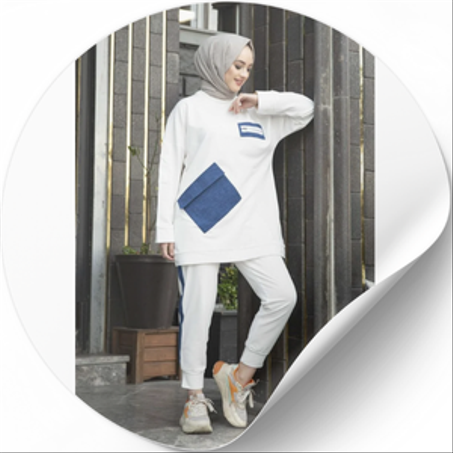 الملابس النسائية