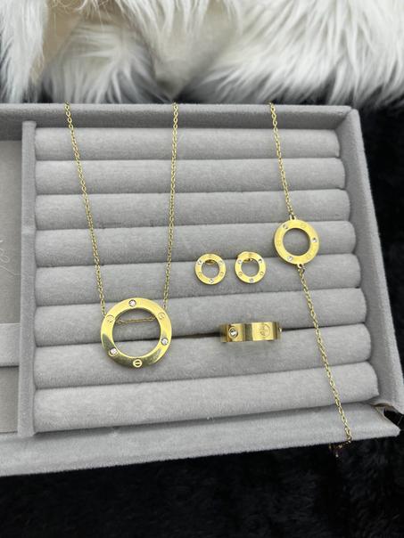 PARURE CARTIE LOVE 4 PIECES