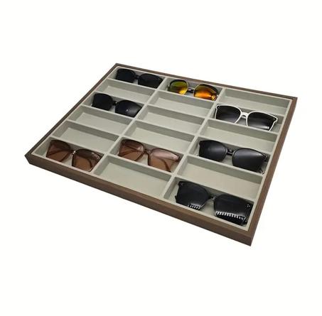 Plateu de presontation de 18 compartiments