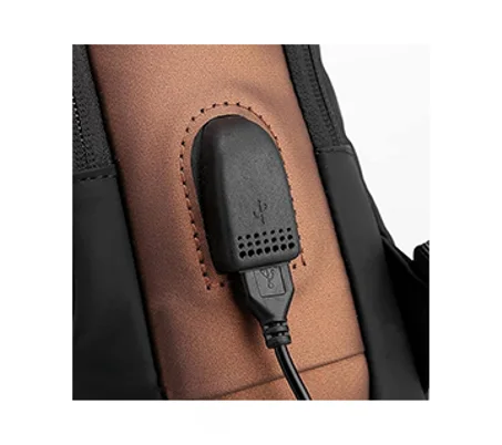 شنطة ظهر بحزام كروس بودي للسفر مع منفذ شحن USB