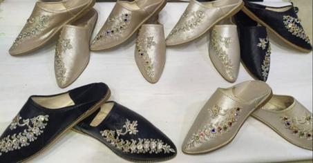 بلغة بالصاك منبتة بالحجر