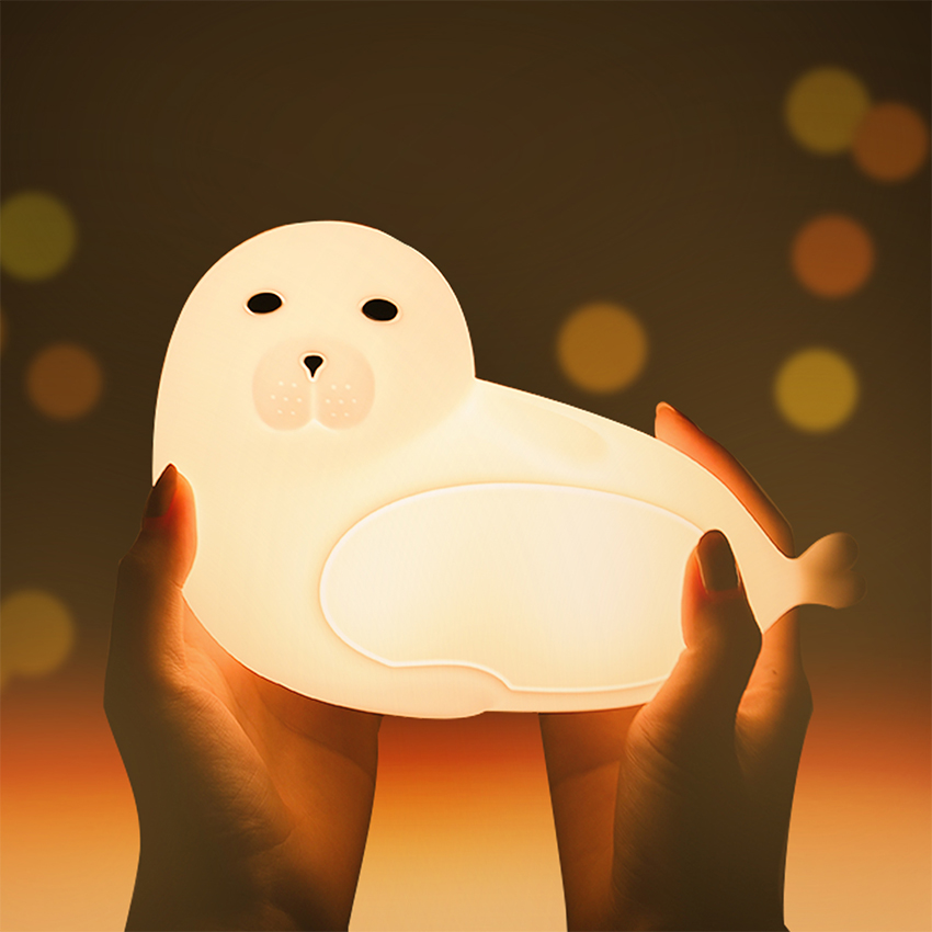 Luminous Dreams: Silicone Touch Sensor Lamp for Kids' Bedroom Ambiance