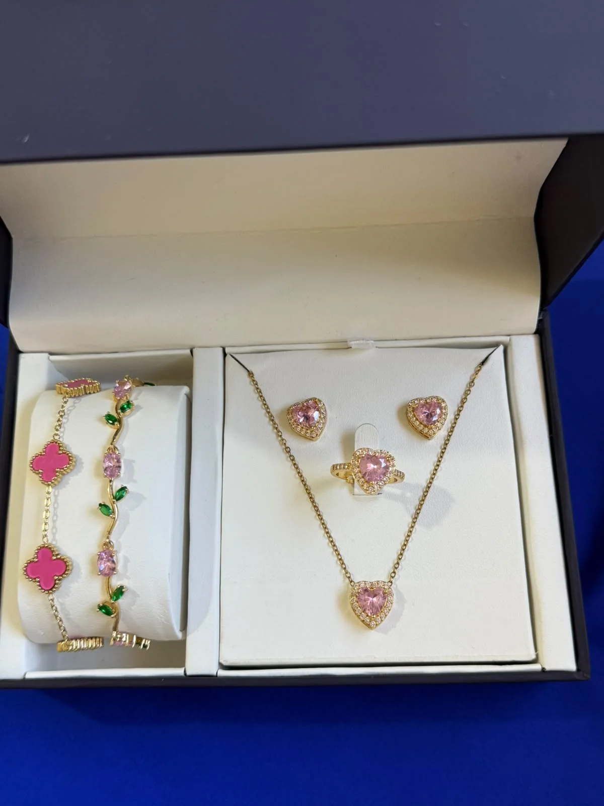 pack tulip + van cleef + pandora