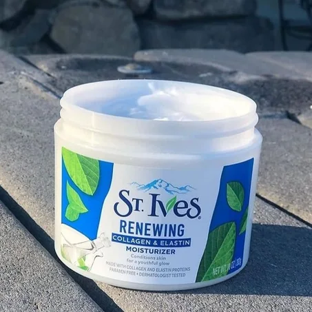 St Ives Scrub timeless skin collagen elastin moisturizer 283 g