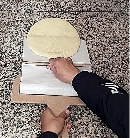 حامل الخبز و البتزا