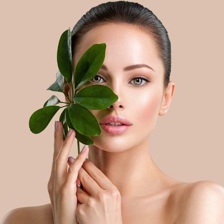 مستحضرات التجميل Cosmetics natural