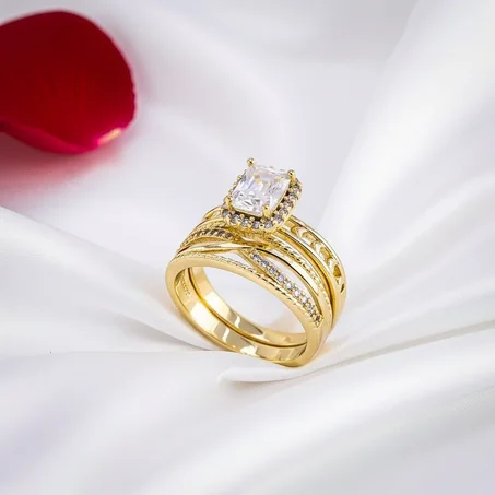 خاتم مارياج ذهبي فاخر بفصوص لامعة 💍✨