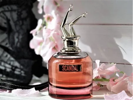 عطر الجاذبية من SCANDAL