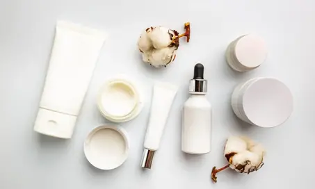 العناية بالبشرة