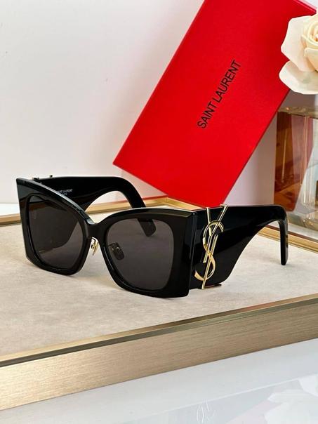 Lunettes YSL Master Qualité